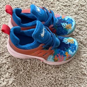 Nike Kids Blue and Pink Ocean Sneakers